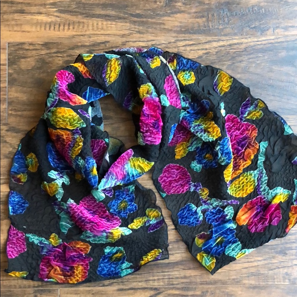 Dana Herbert Velvet Burnout Scarf - floral
